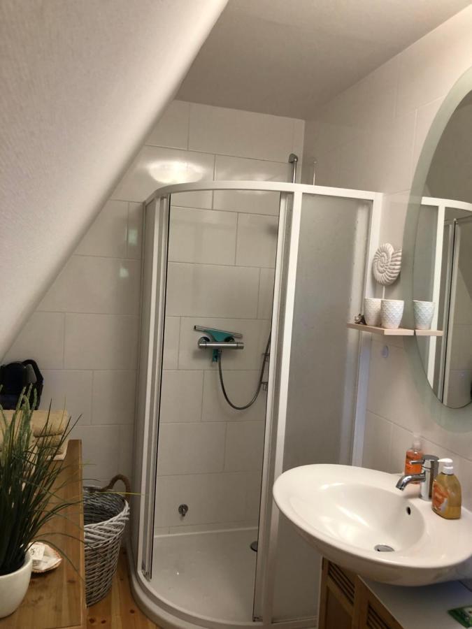 Ferienhaus Reetdach 1300qm Privatgrundstück Bootssteg Templin Lübbesee Uckermark Erholung pur Seenplatte Petersdorf  Exteriör bild